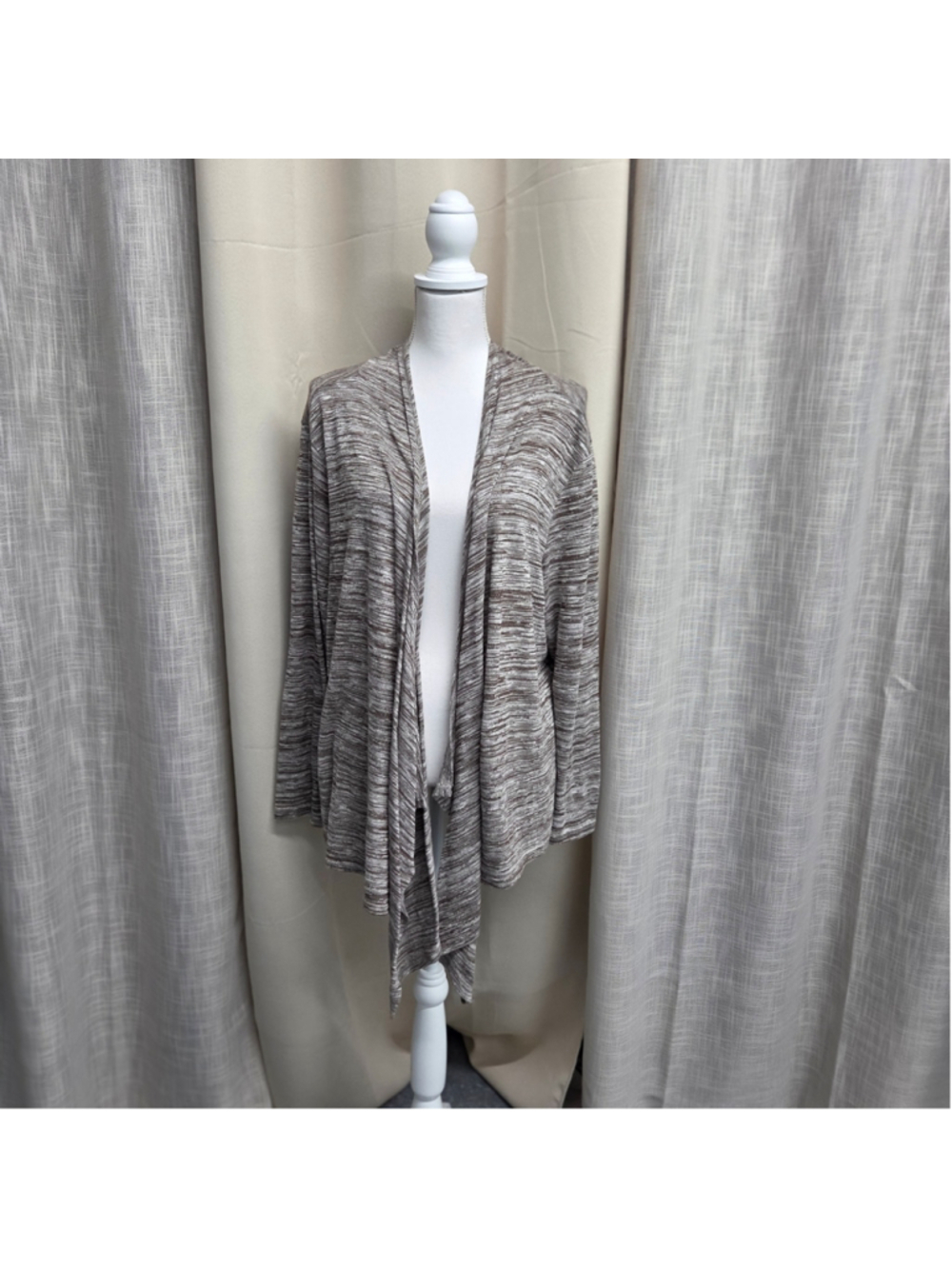 Lightweight Taupe Marled Women's Cardigan 1X Lagenlook Coastal Grandma Boho-chic